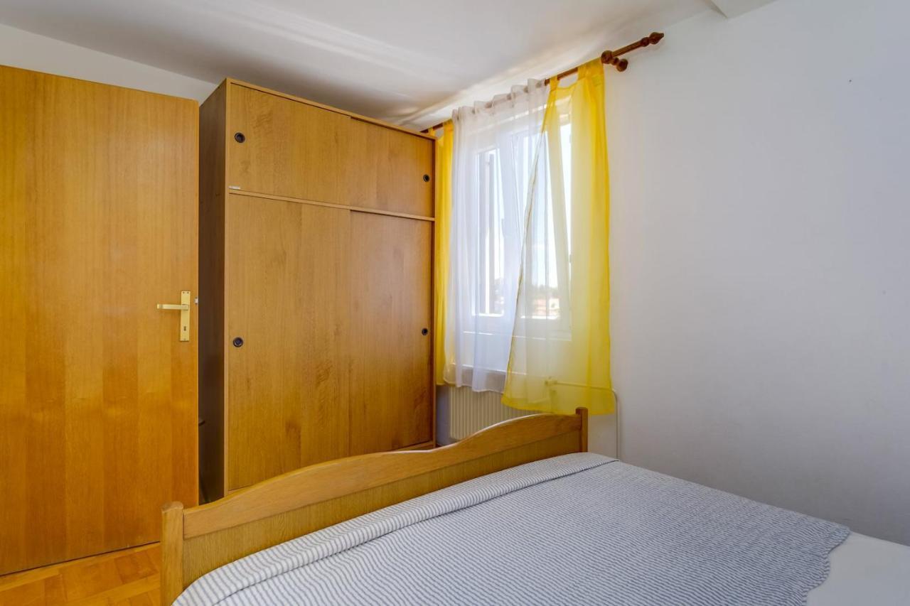 Apartmani Nadalina Veli Lošinj Εξωτερικό φωτογραφία