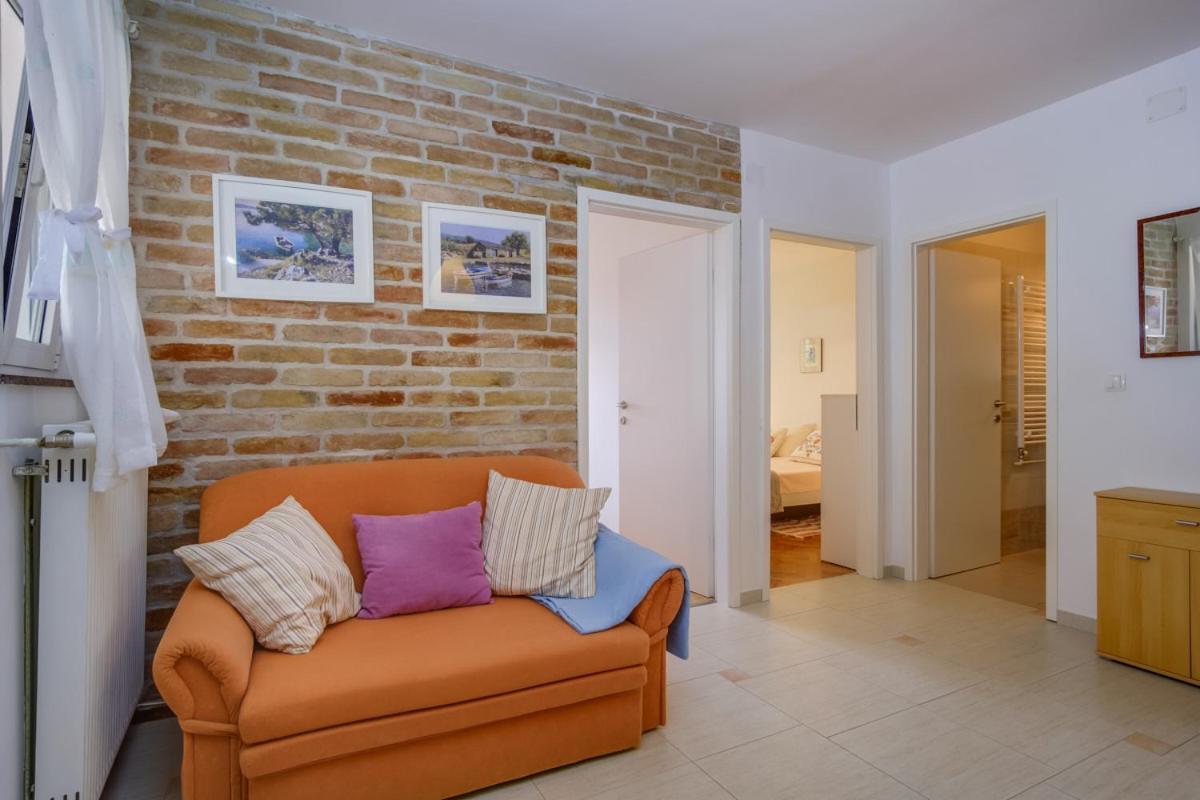 Apartmani Nadalina Veli Lošinj Εξωτερικό φωτογραφία