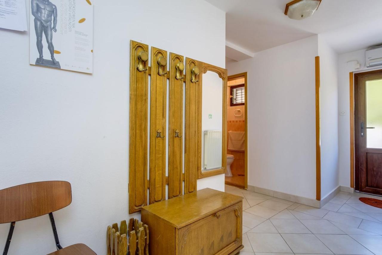 Apartmani Nadalina Veli Lošinj Εξωτερικό φωτογραφία