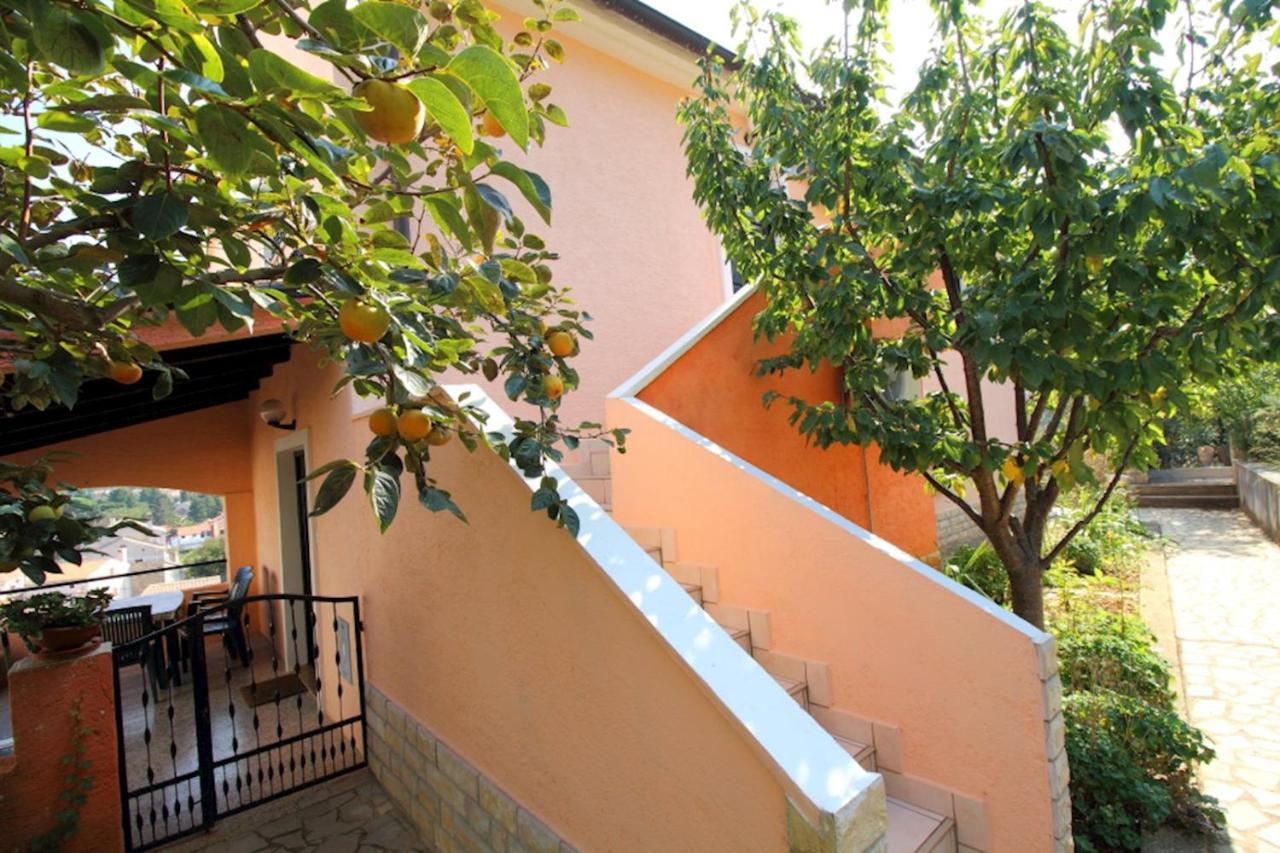 Apartmani Nadalina Veli Lošinj Εξωτερικό φωτογραφία