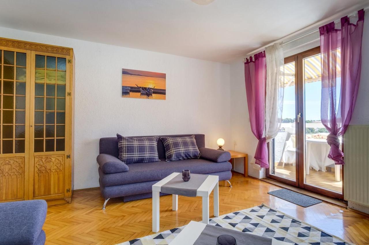 Apartmani Nadalina Veli Lošinj Εξωτερικό φωτογραφία